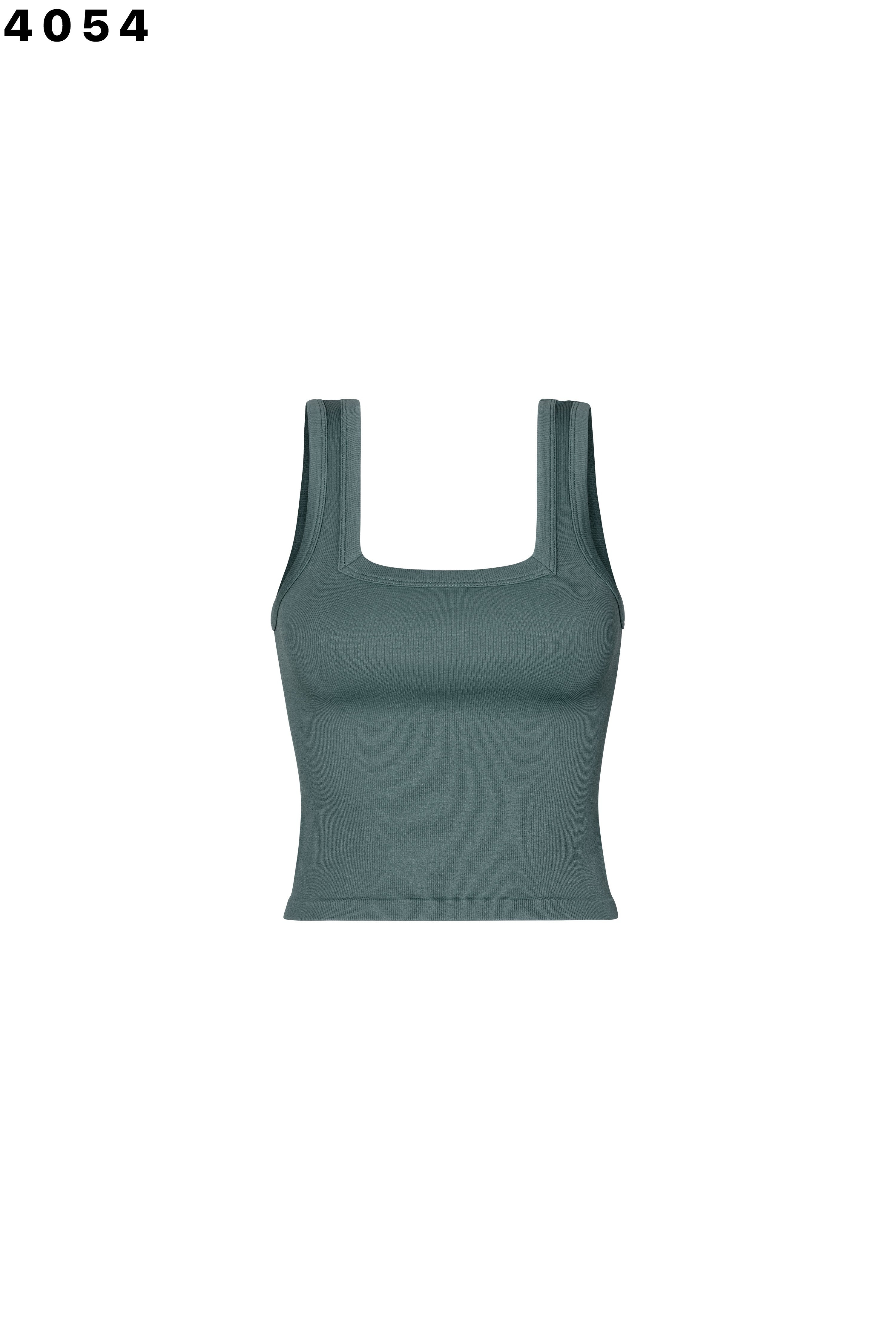 Classic Square-Cut Rib Tank