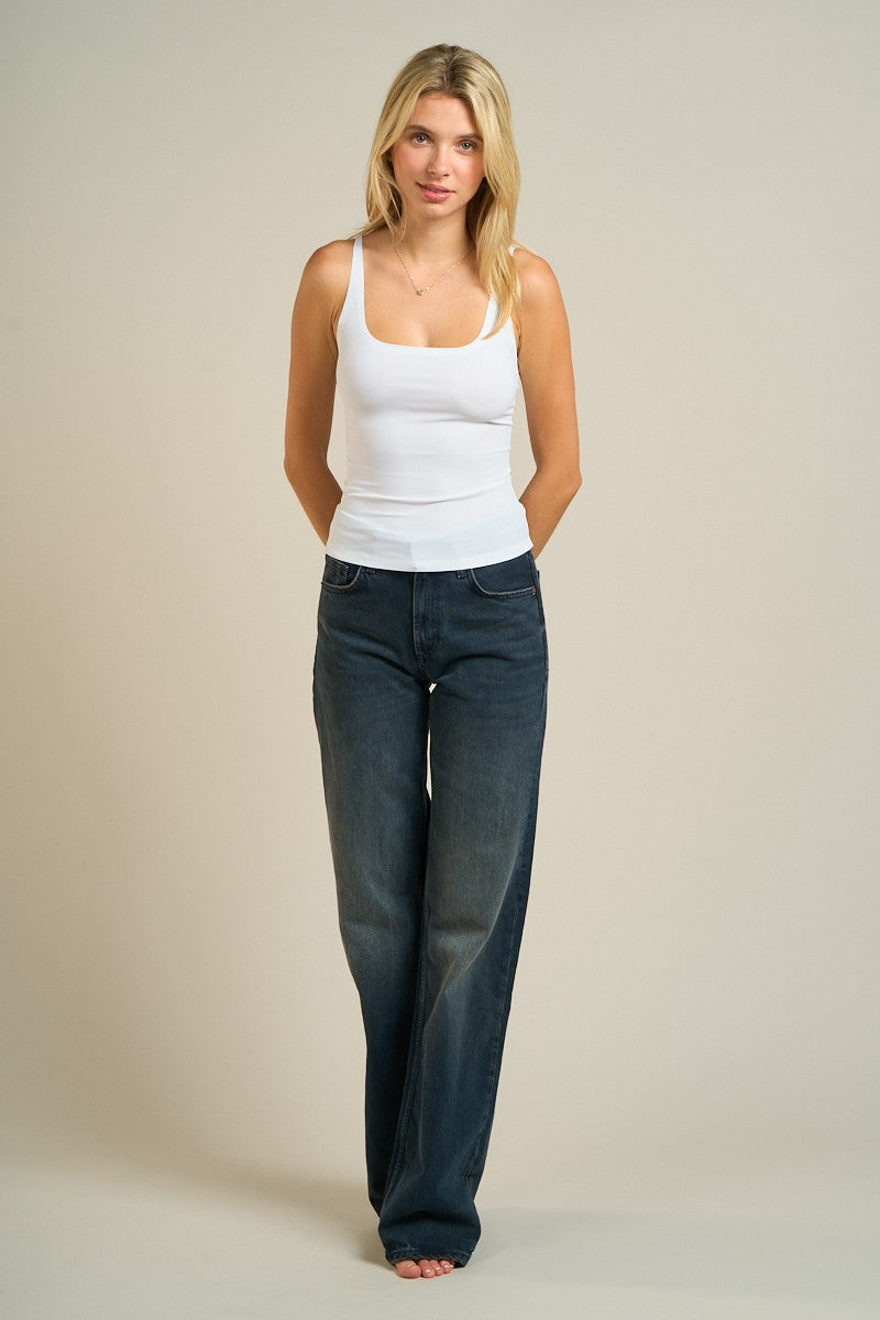 Seamless Scoop Neck Tank Top