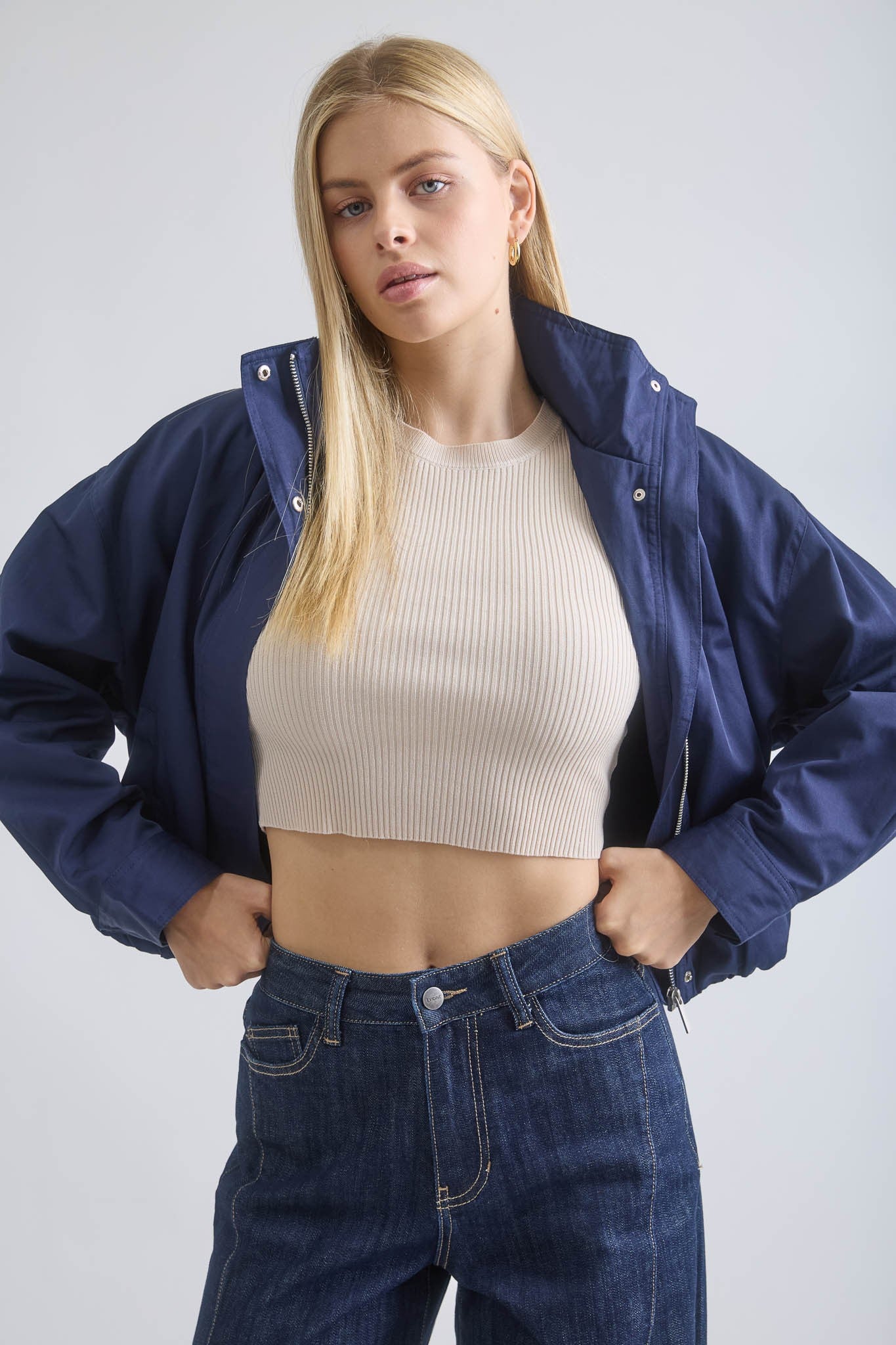 Zip-up Mock Neck Elastic Hem Jacket