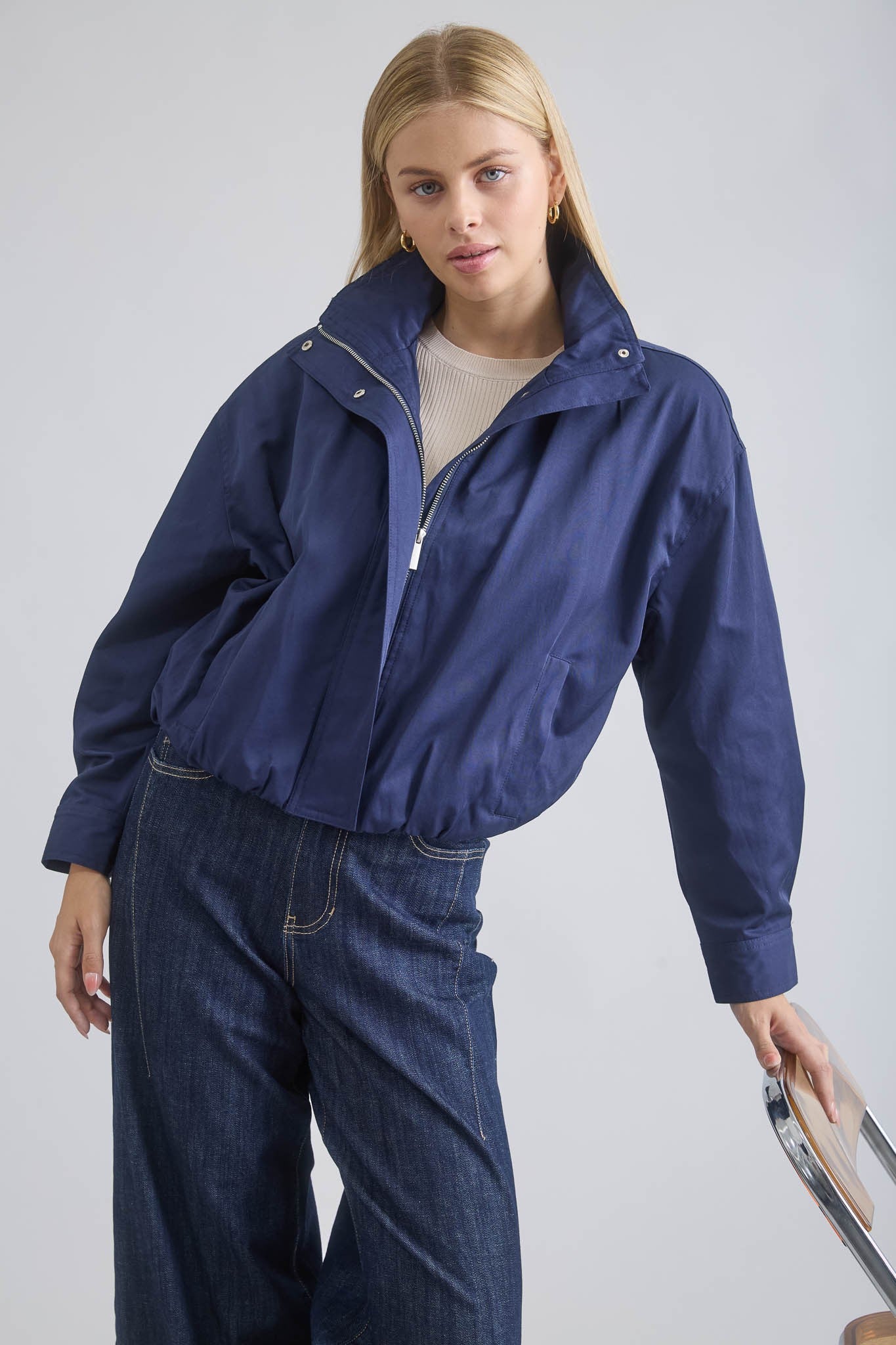 Zip-up Mock Neck Elastic Hem Jacket