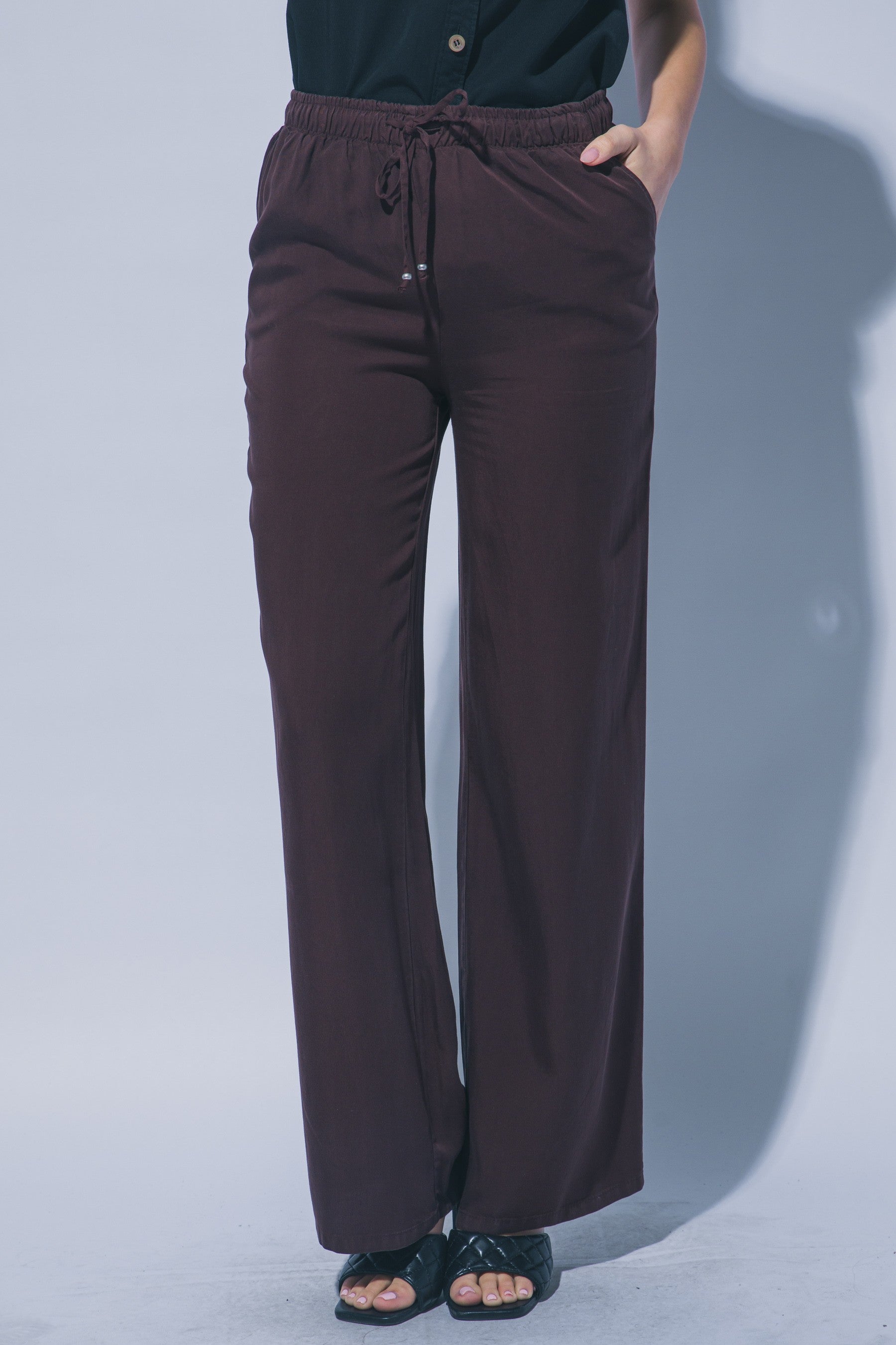 Wide-leg Chambray Pants