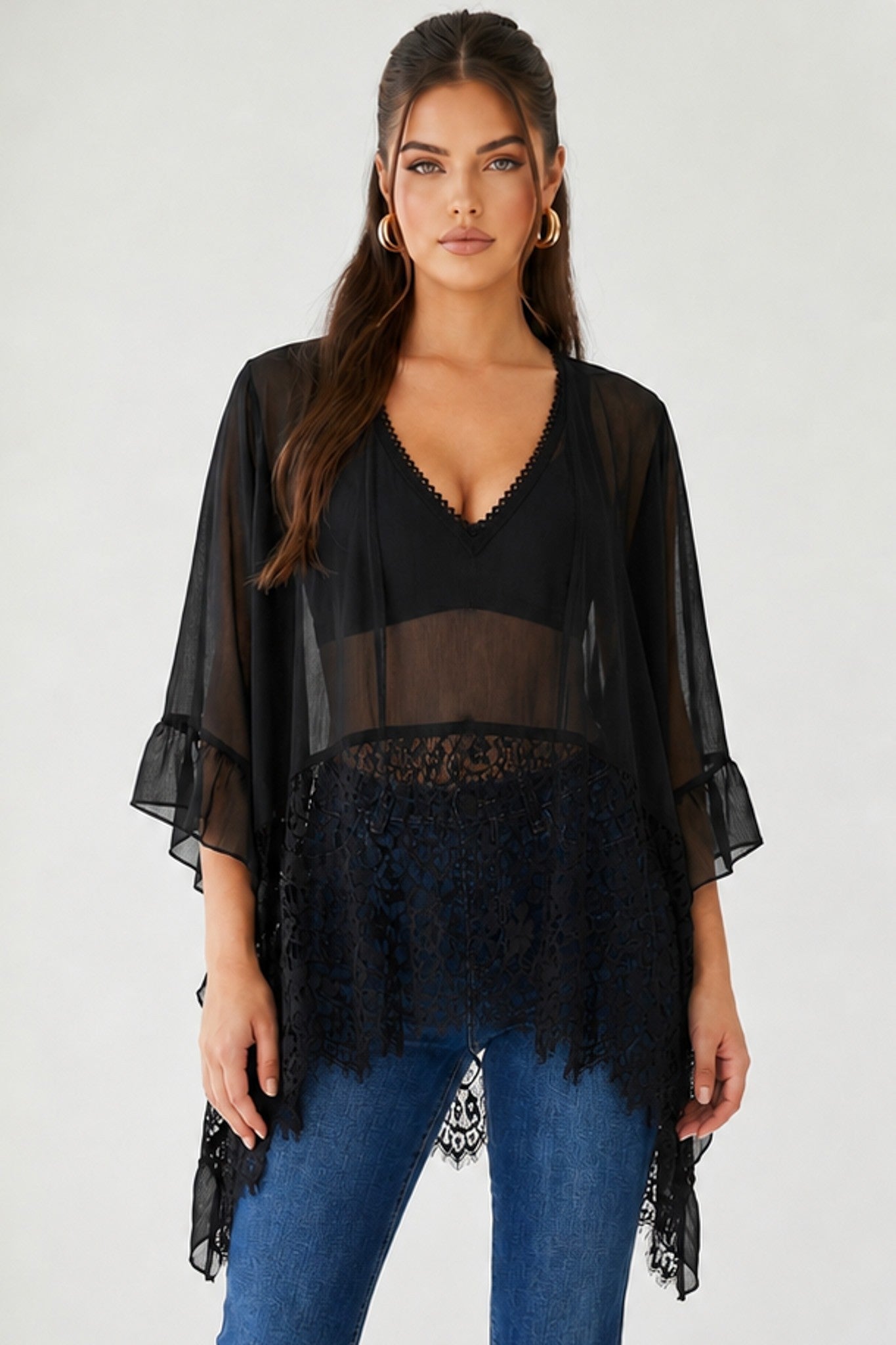 Billowy Siluette Lace And Ruffel Trim Poncho