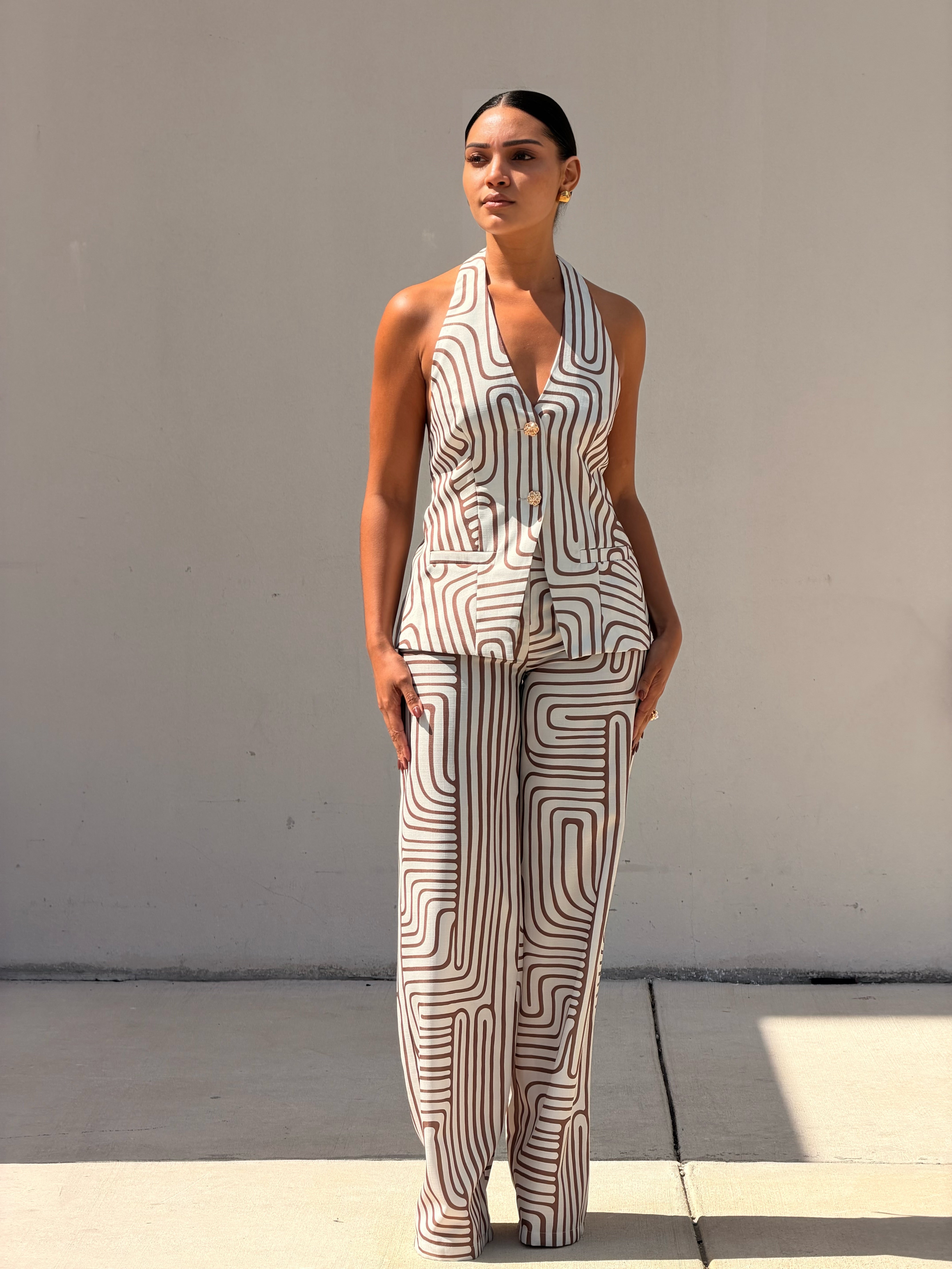 Halter Linear Open Back Set