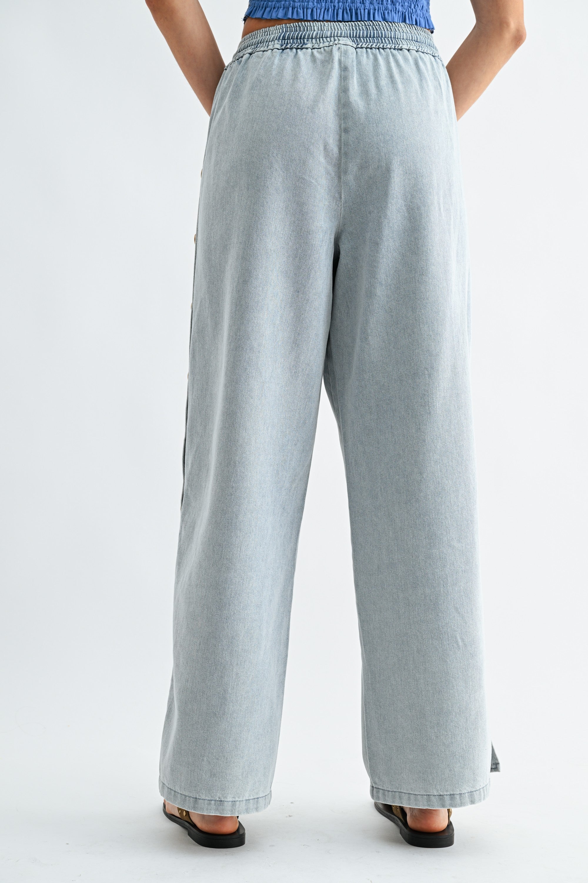 Wide-leg Light Wash Denim Trousers Side Button