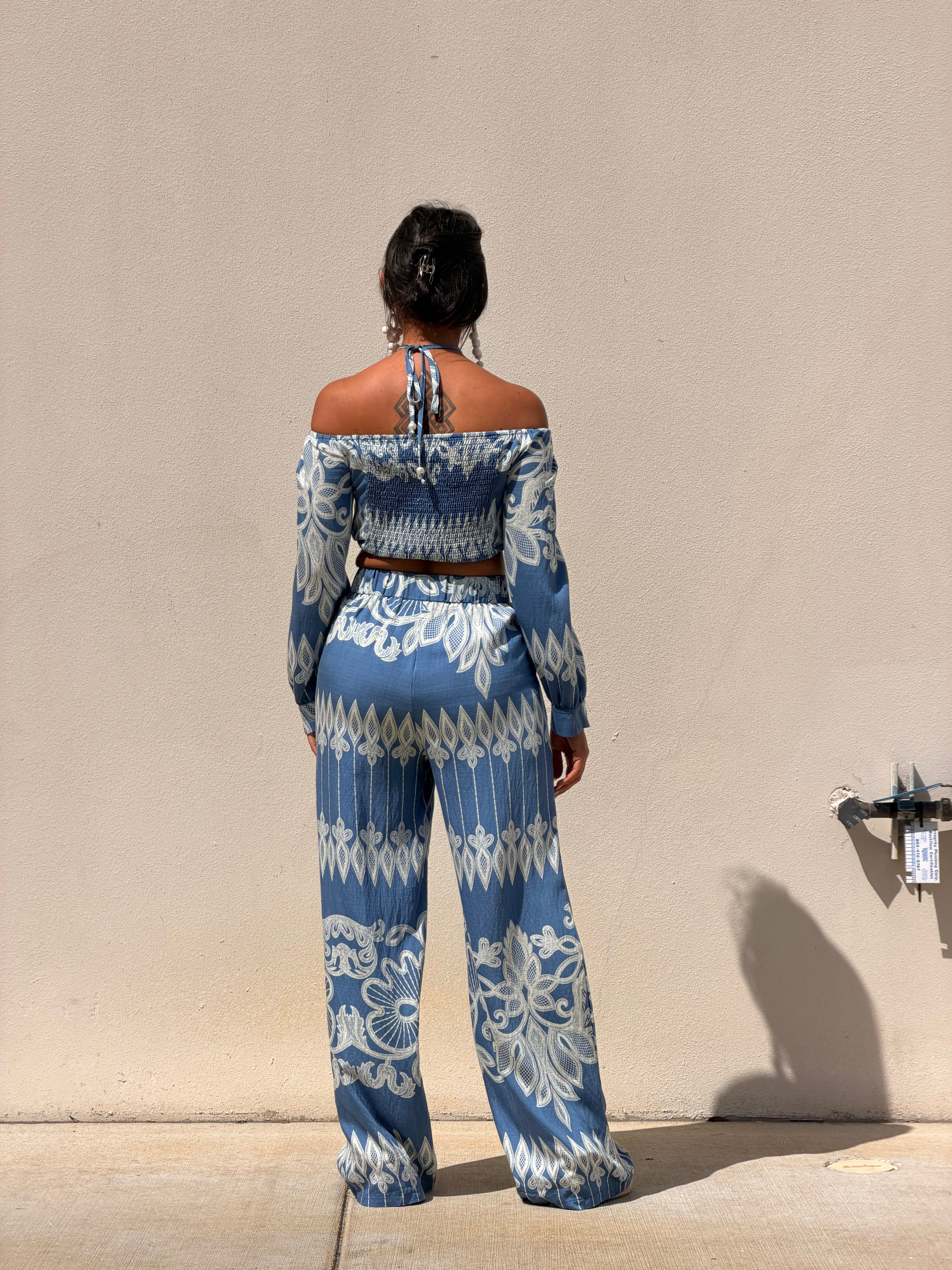 Woven White and Blue Set